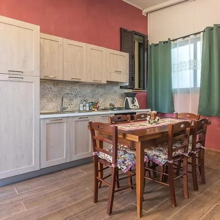 Apartment Frale *